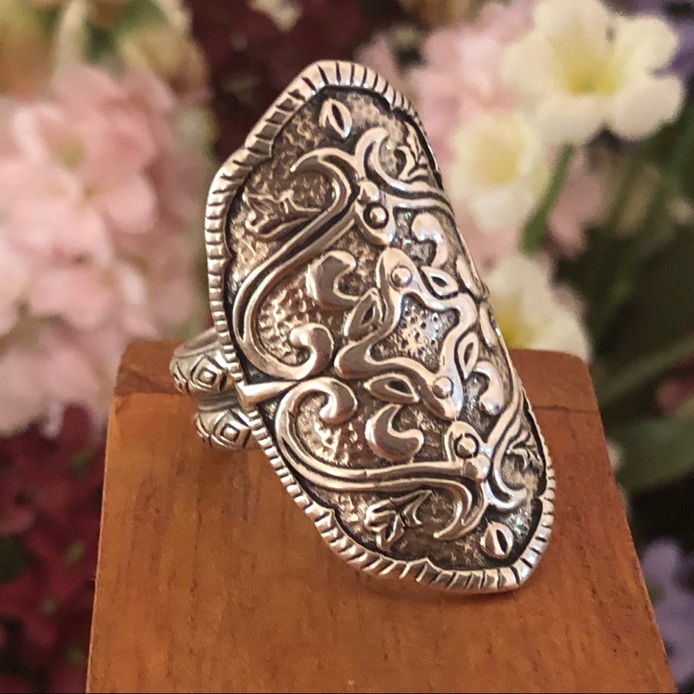 Silpada Sterling Silver Helen of Troy Ring R2809 Size 6